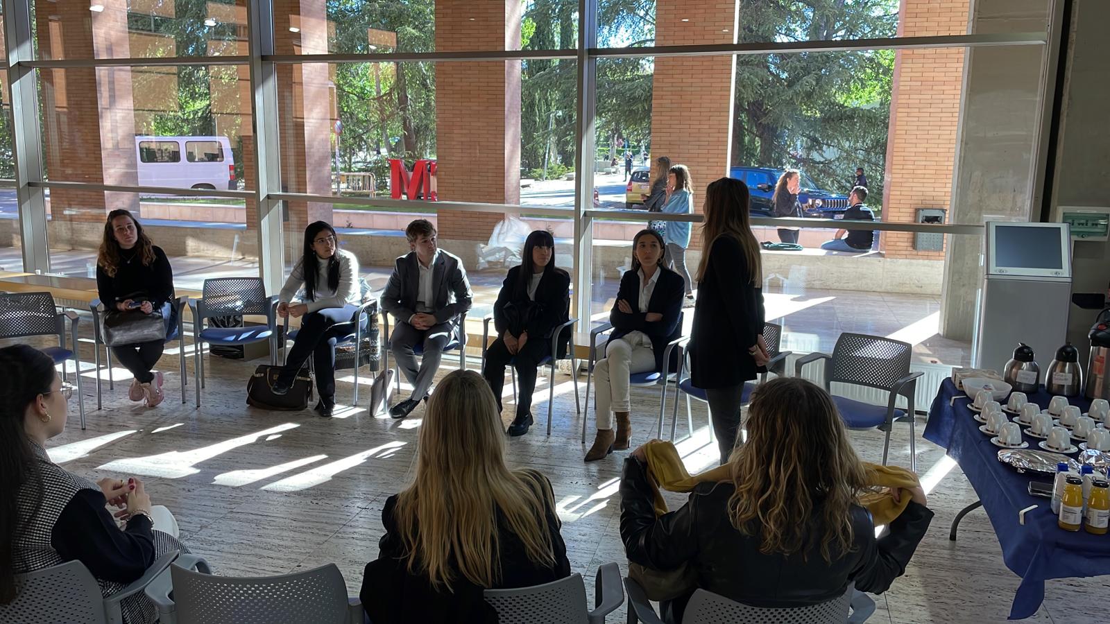 Encuentro con empresas